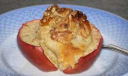 Bagte �bler med marcipan